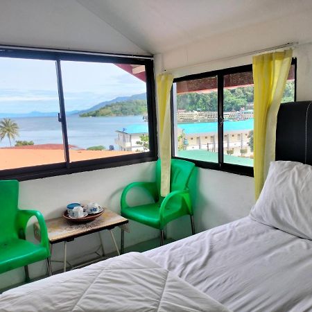 Olivia Homestay Parapat Exterior photo